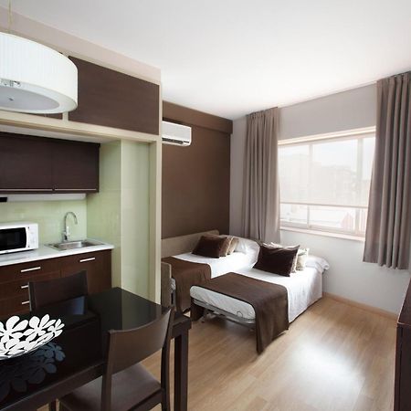 Senator Barcelona Apartments ภายนอก รูปภาพ